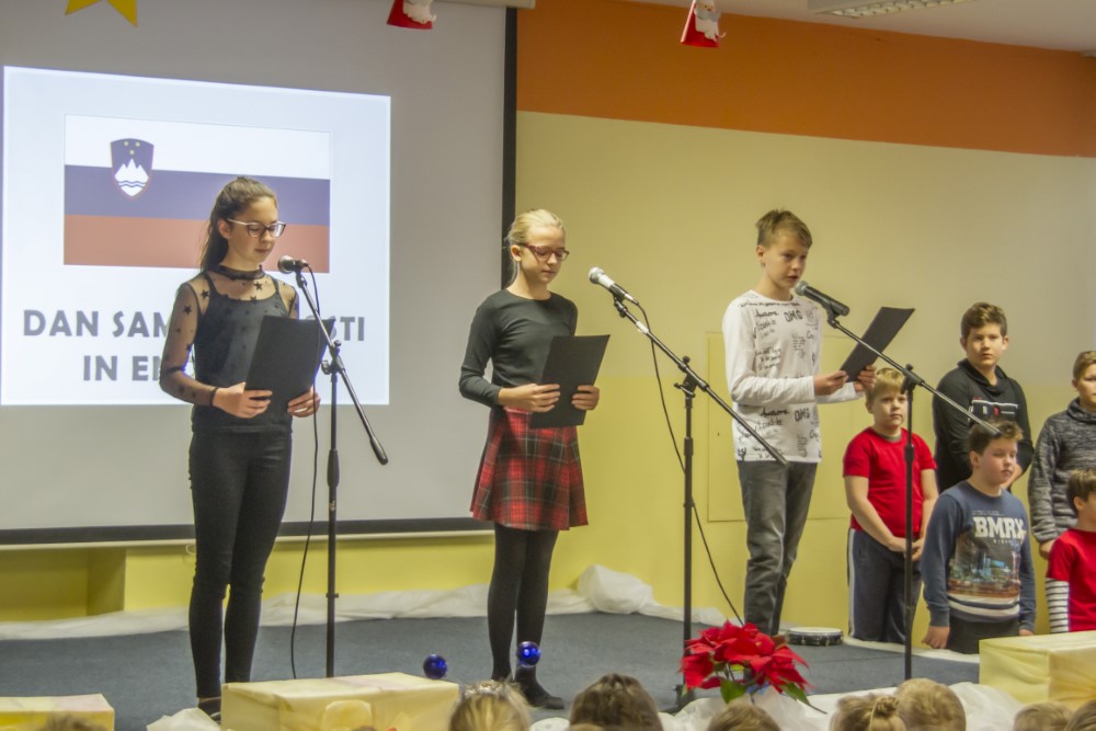 KULTURNA PRIREDITEV OB DNEVU SAMOSTOJNOSTI IN ENOTNOSTI